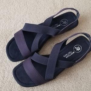 Mootsies Tootsies Navy Sandels - New in Box